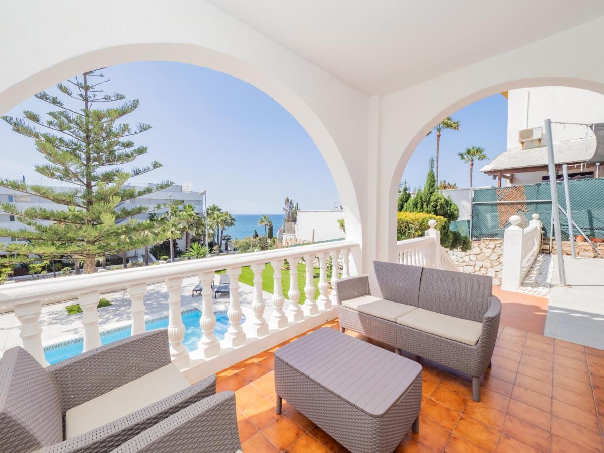 Cubo's Front Villa Benalmádena